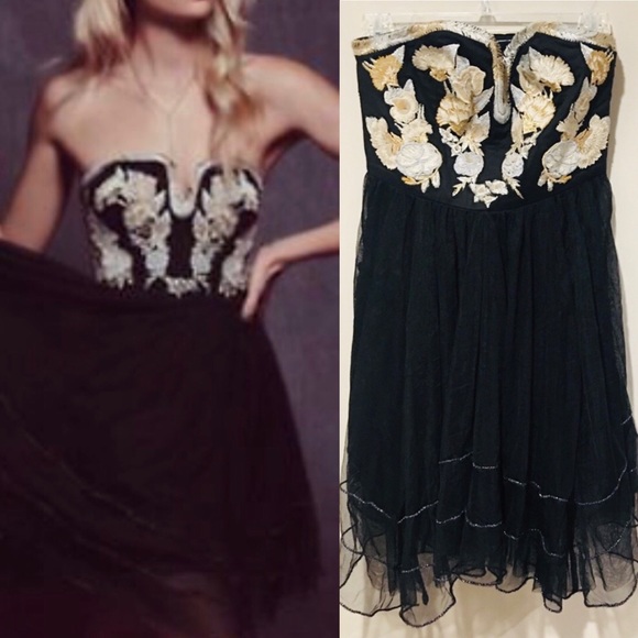 Free People Dresses & Skirts - Free People Embroidered Bodice Mini Gown